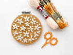 Matryoshka Doll Shop - Small Flower scissors, tiny embroidery scissors