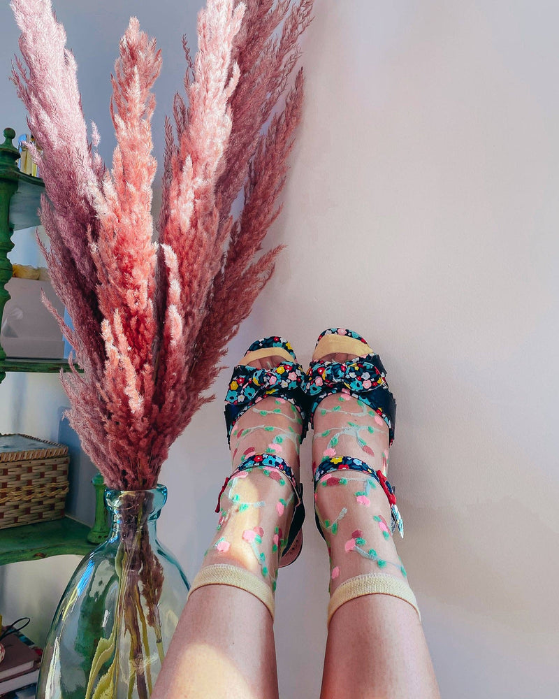 Sock Candy - Sheer Rosettes Crew Sock