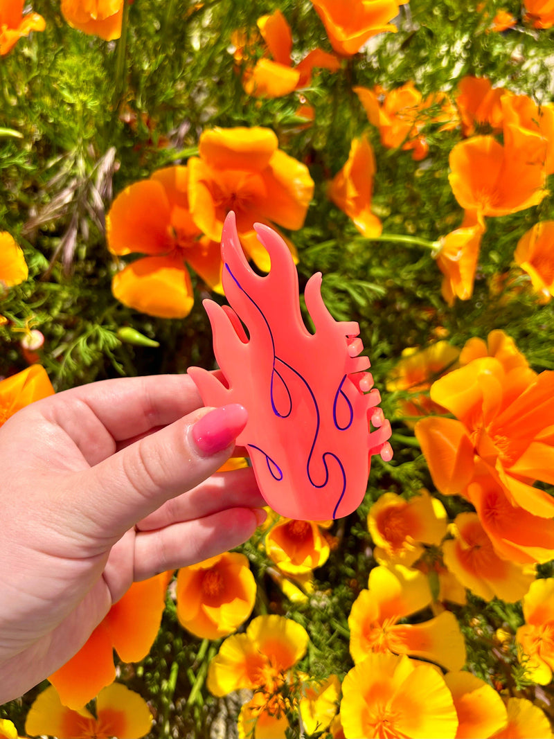 The Peach Fuzz - Flamin’ Hot Pink Flame Hair Claw