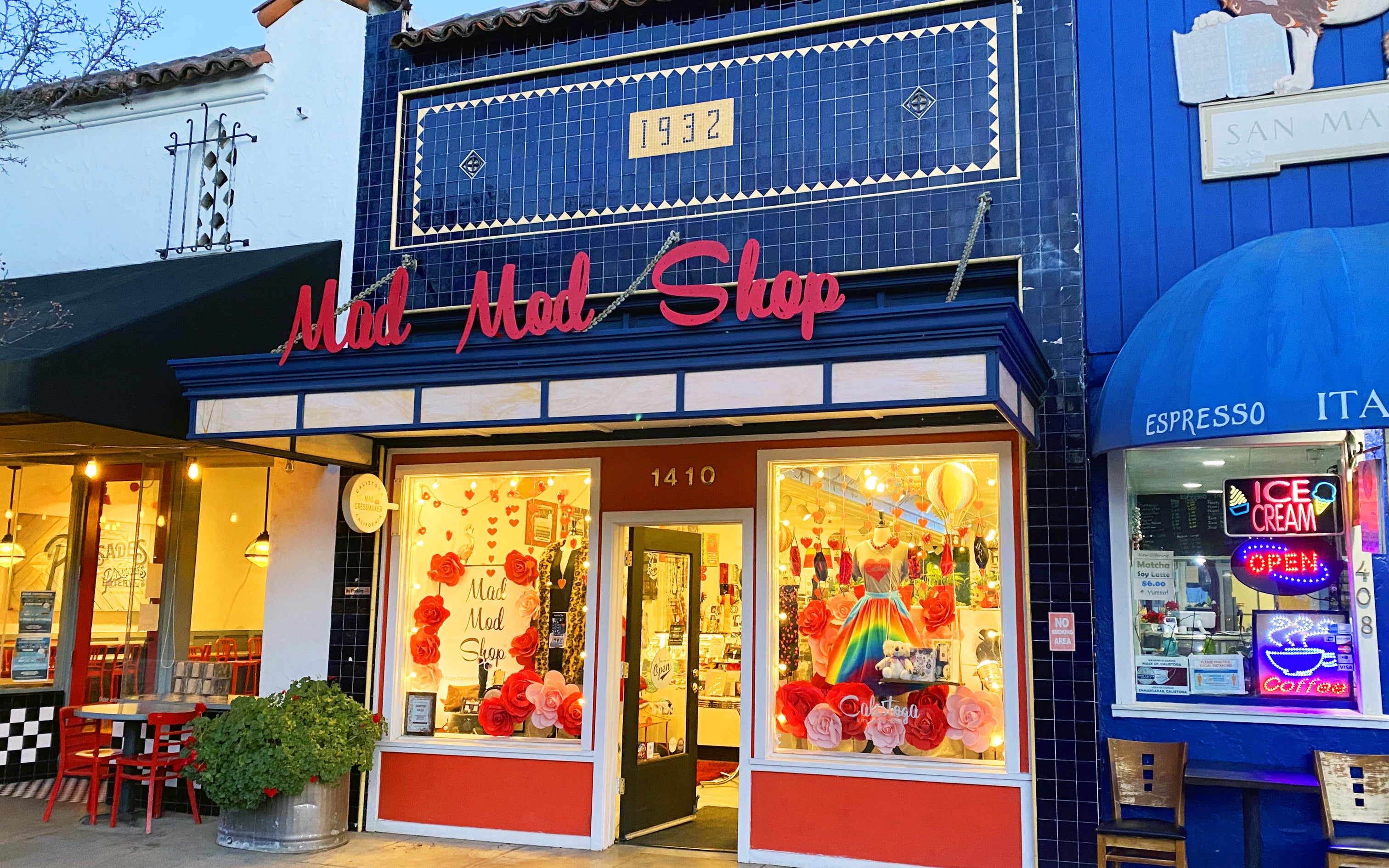 Mad Mod Shop™- Vintage-inspired Fashion + Pretty Things