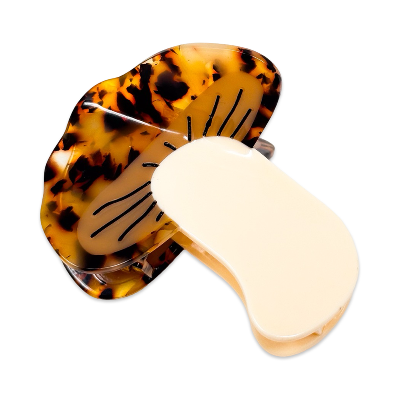 Jenny Lemons - Midi Shiitake Hair Claw Clip