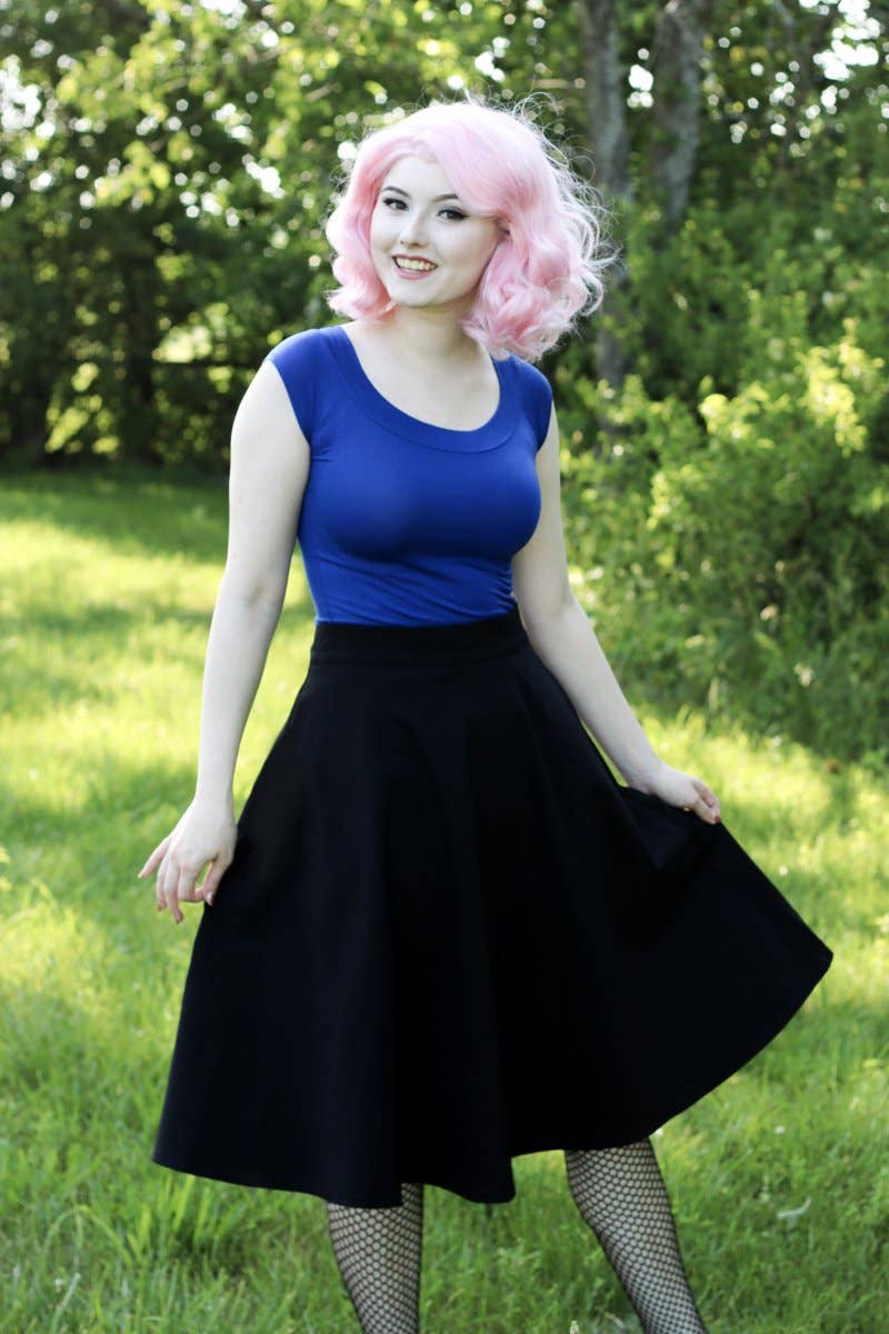 Retrolicious - Retro Boat Neck Top in Royal Blue: S